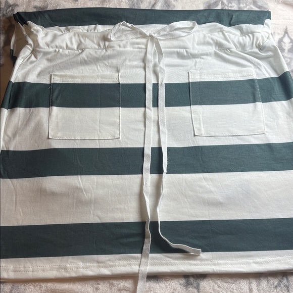 NWT Dress ๐ for beach ๐๏ธ green and white color. box 4 - Picture 6 of 14